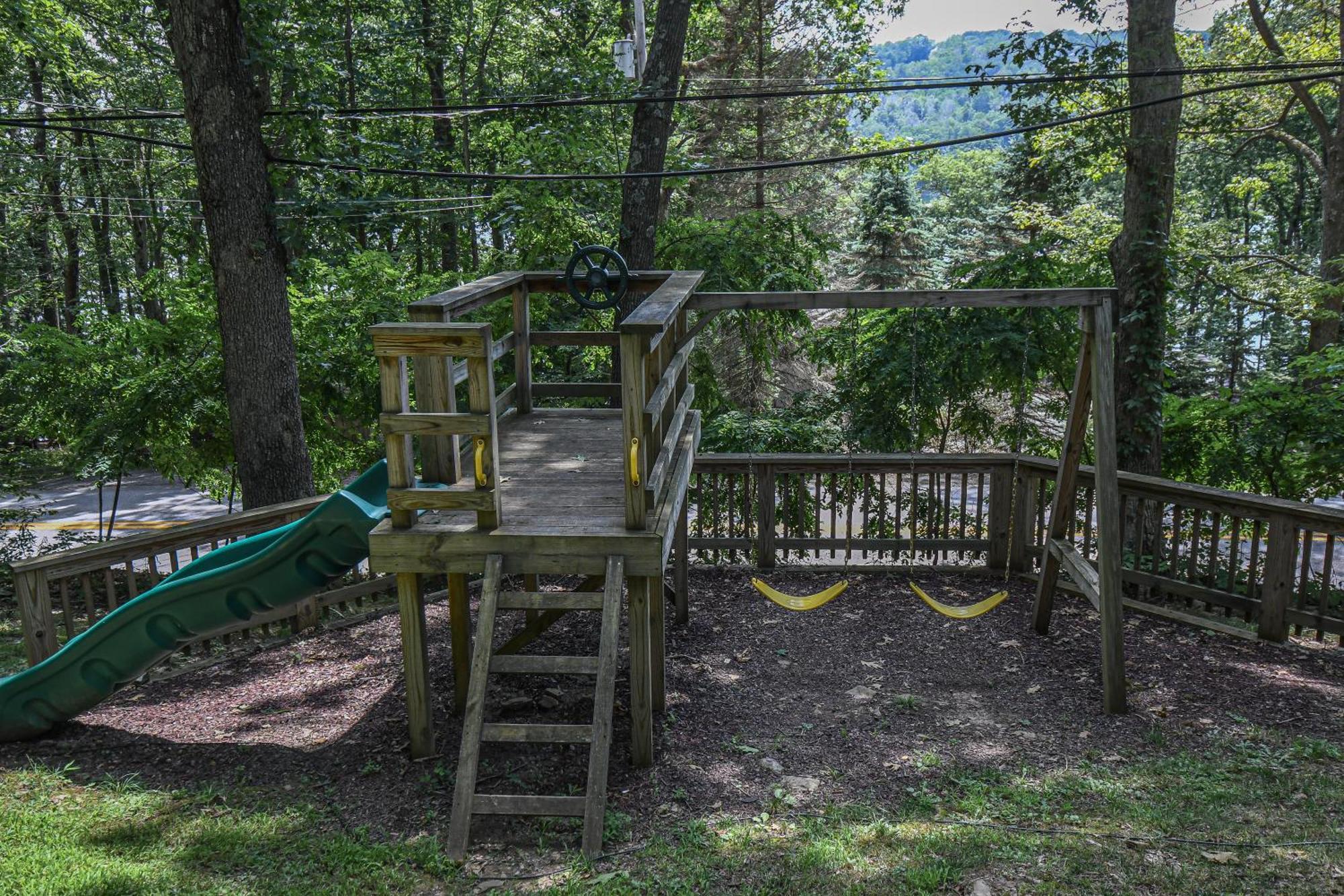 Slip Away Chalet Мак-Генри Экстерьер фото